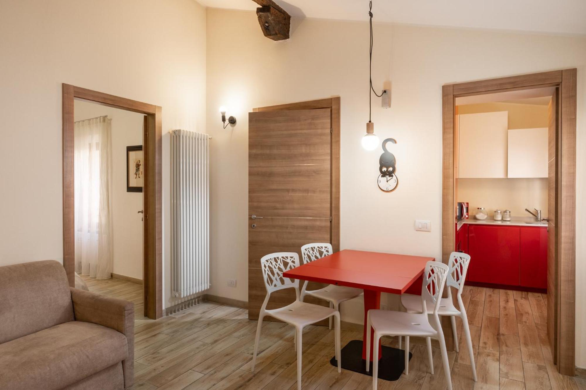 Ponte Pietra - Apartment