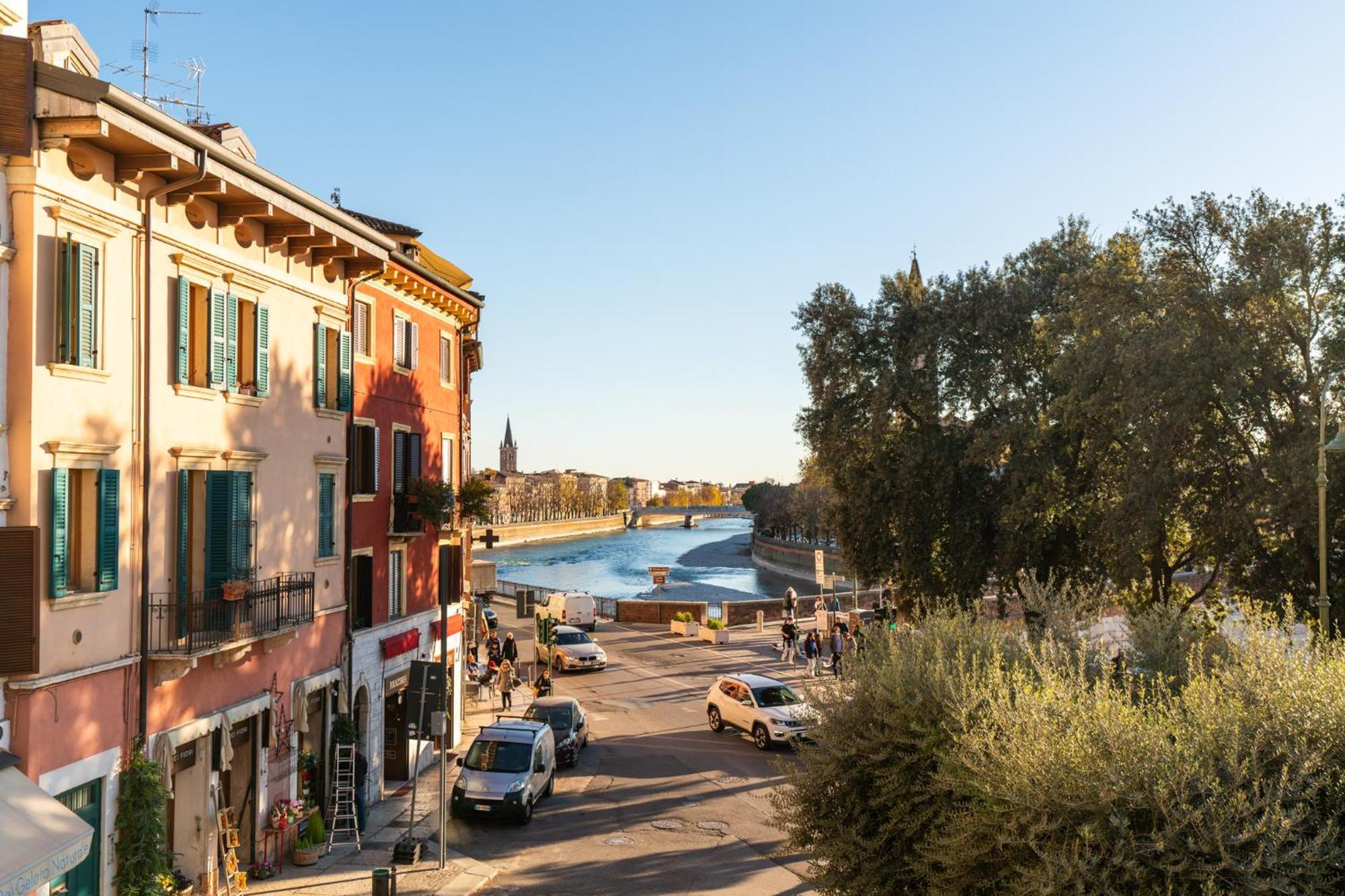 Bed and breakfast La Finestra Sul Ponte By Postcardsfrom 2*