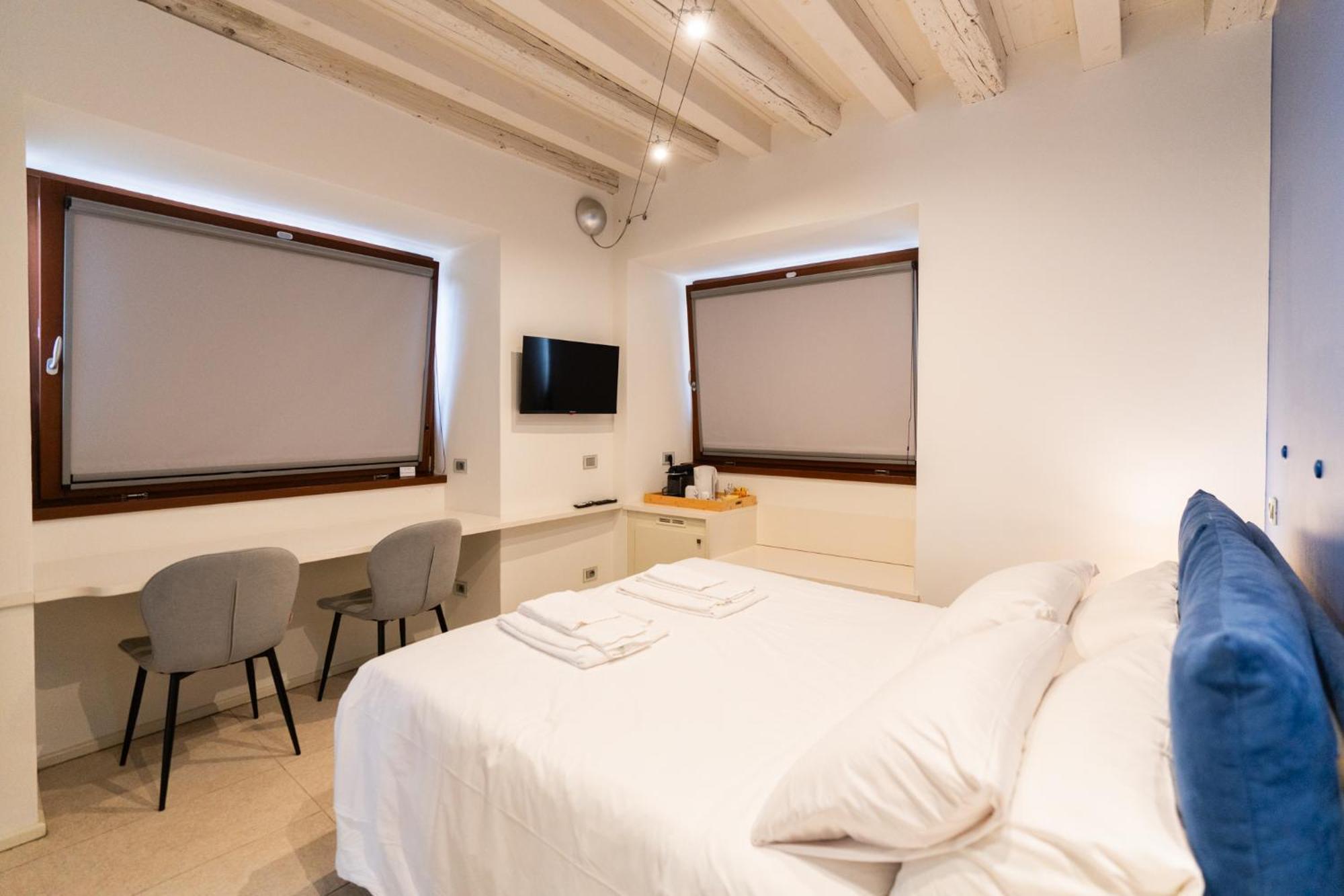 Bed and breakfast La Finestra Sul Ponte By Postcardsfrom Verona
