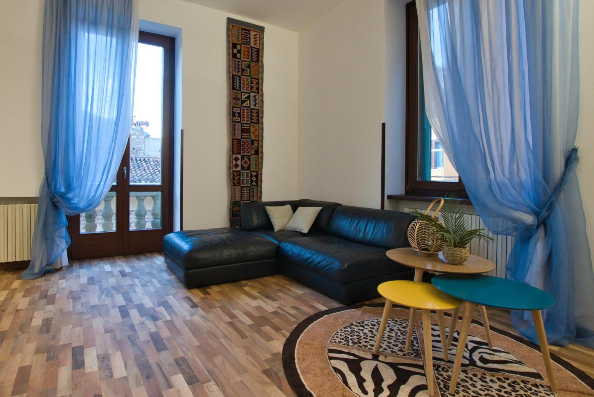 Pied A Terre - La Appartement *