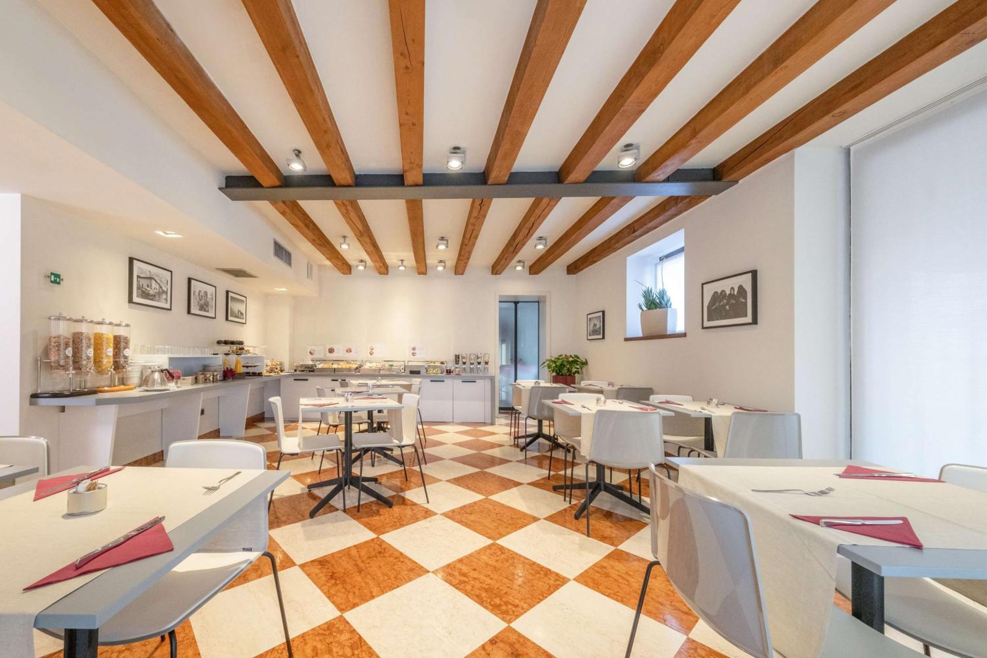 Hotel Western Armando Verona