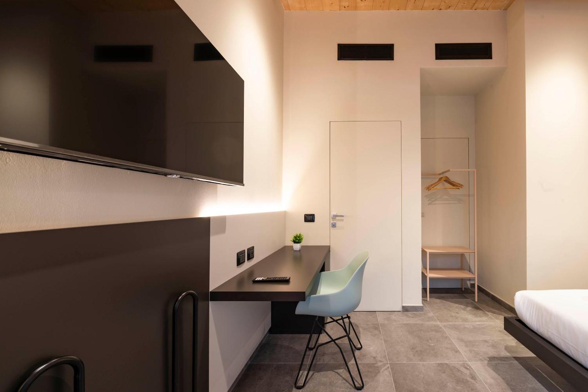 Casa de hóspedes Italianflat - Verona's River, Free Parking For Car & Bike, Nature, Relax *