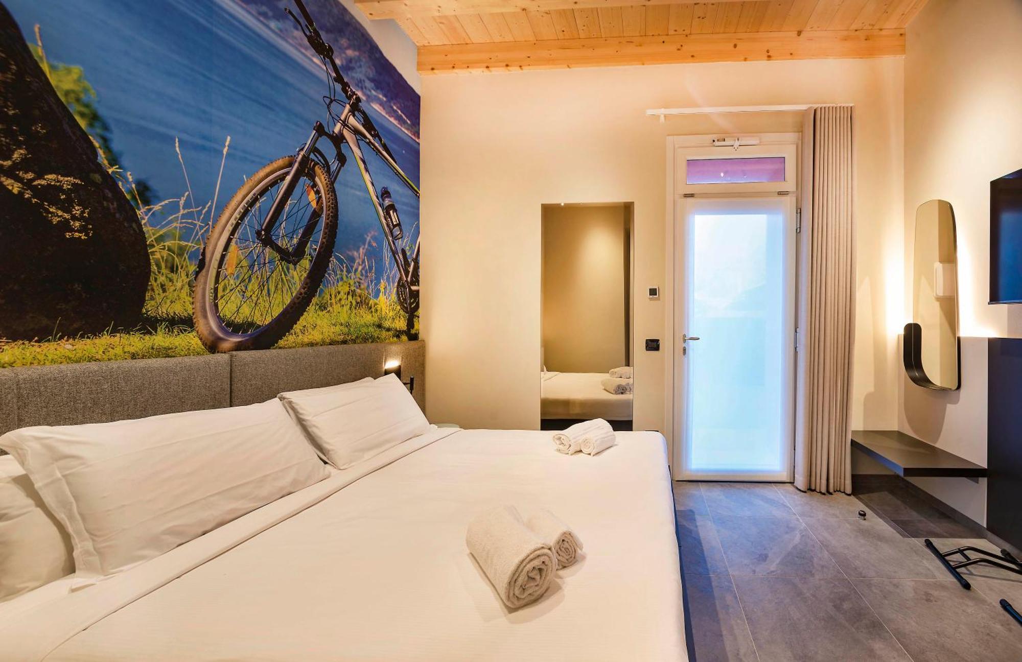 Italianflat - Verona's River, Free Parking For Car & Bike, Nature, Relax Casa de hóspedes