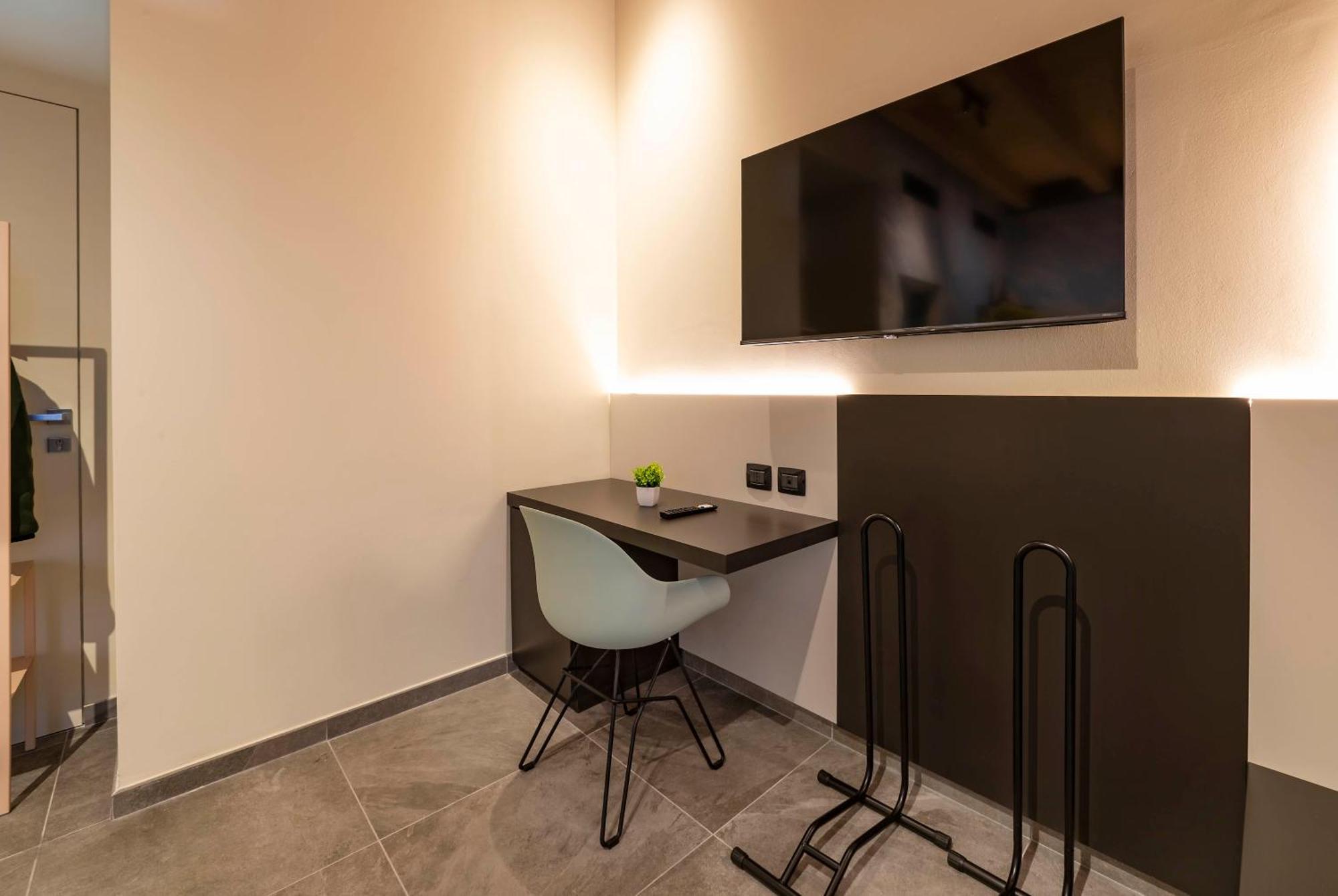 Casa de hóspedes Italianflat - Verona's River, Free Parking For Car & Bike, Nature, Relax *