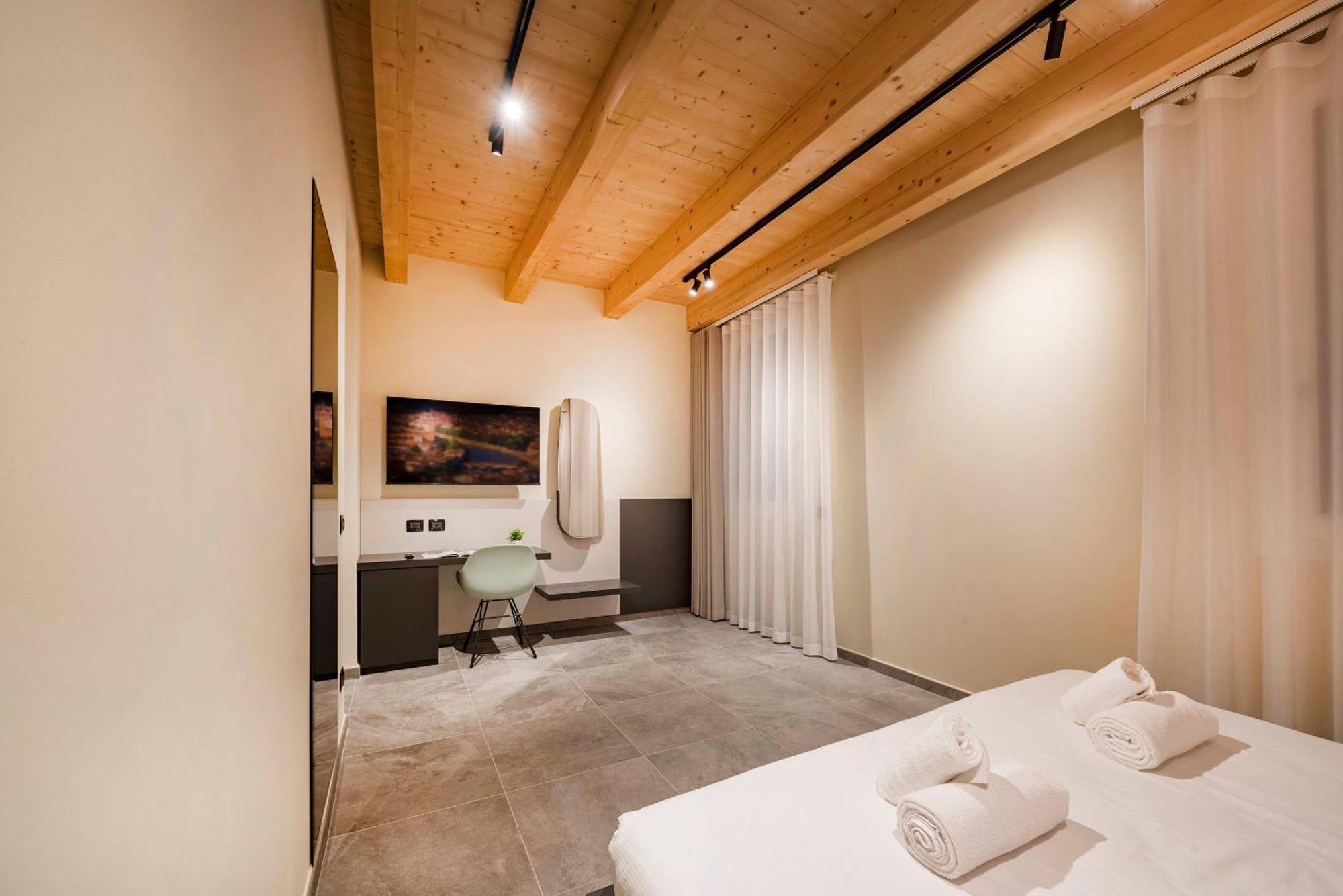 Italianflat - Verona's River, Free Parking For Car & Bike, Nature, Relax Casa de hóspedes Verona