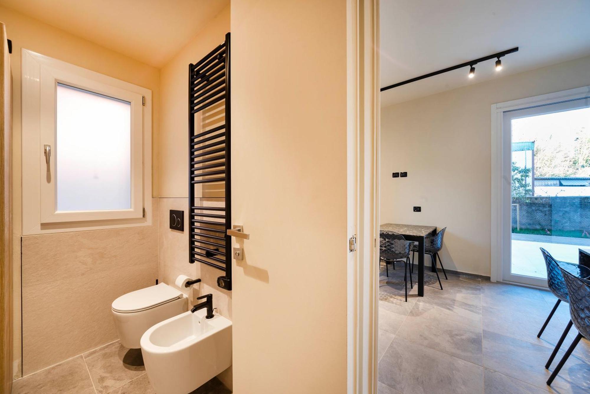 Casa de hóspedes Italianflat - Verona's River, Free Parking For Car & Bike, Nature, Relax Verona