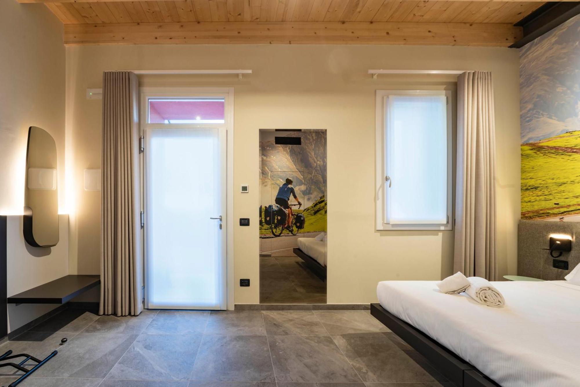 Italianflat - Verona's River, Free Parking For Car & Bike, Nature, Relax Casa de hóspedes