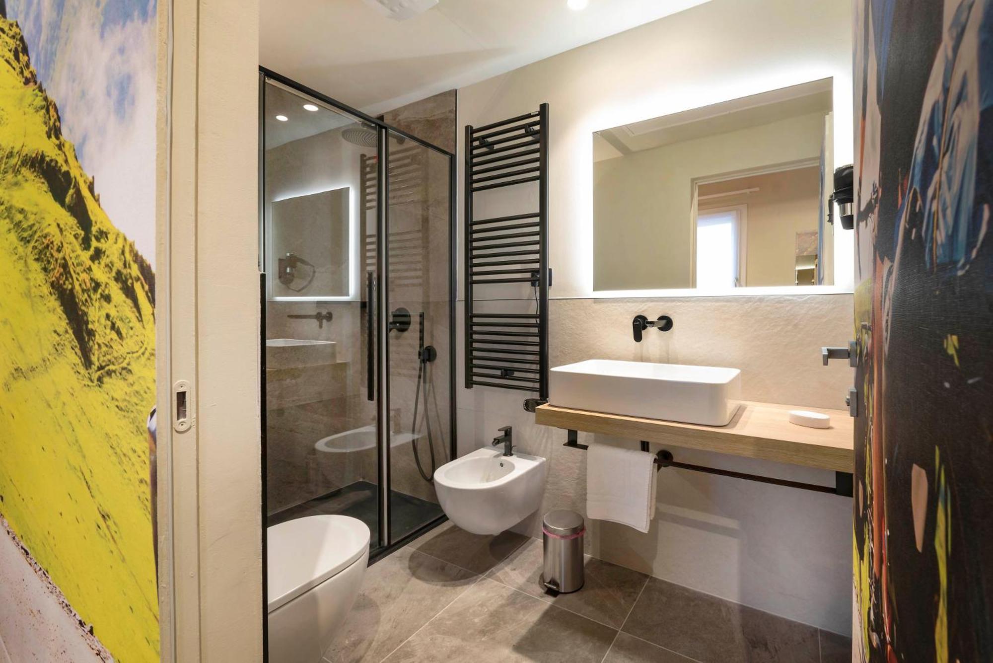 Italianflat - Verona's River, Free Parking For Car & Bike, Nature, Relax Casa de hóspedes