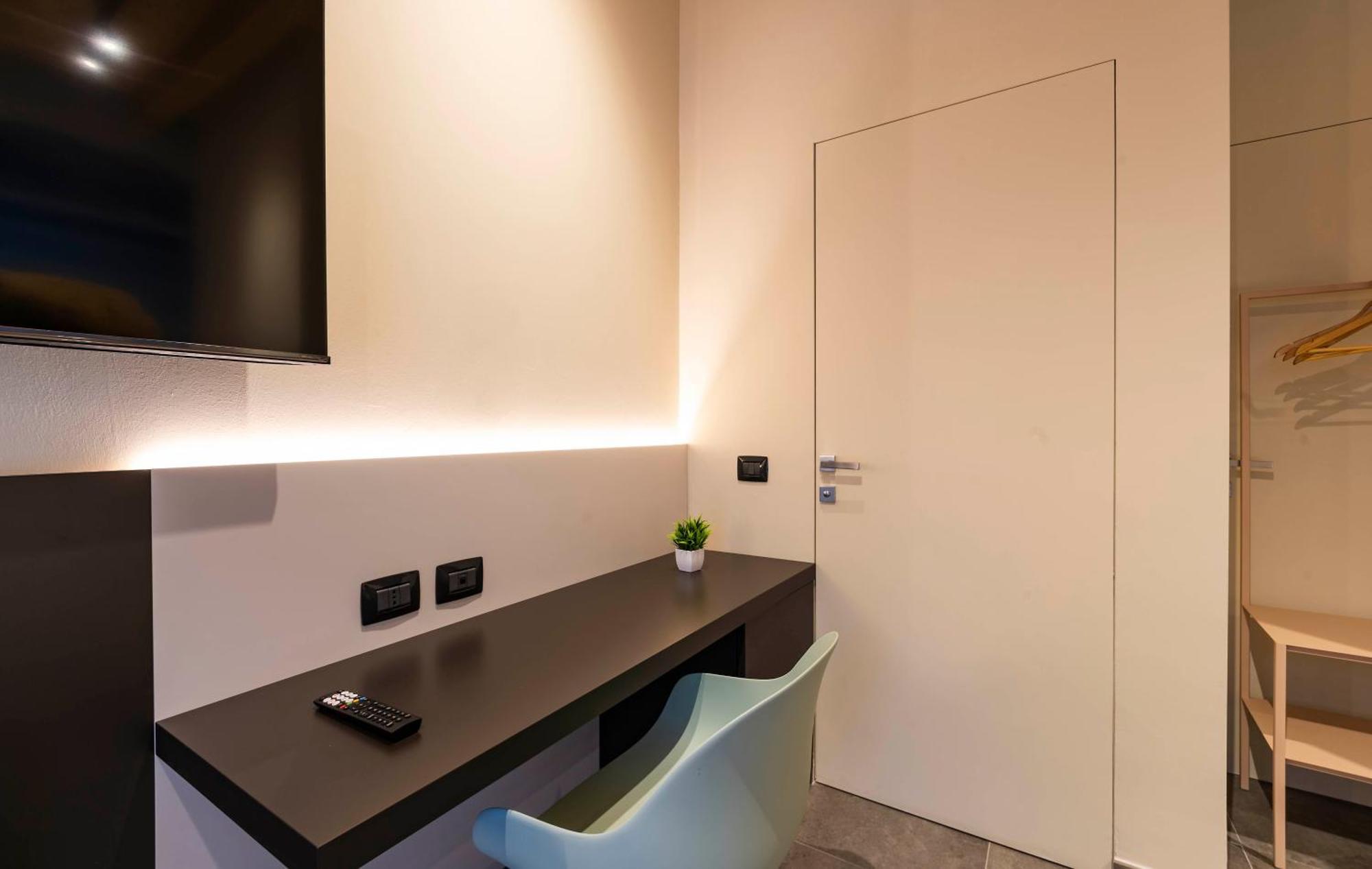 Casa de hóspedes Italianflat - Verona's River, Free Parking For Car & Bike, Nature, Relax *