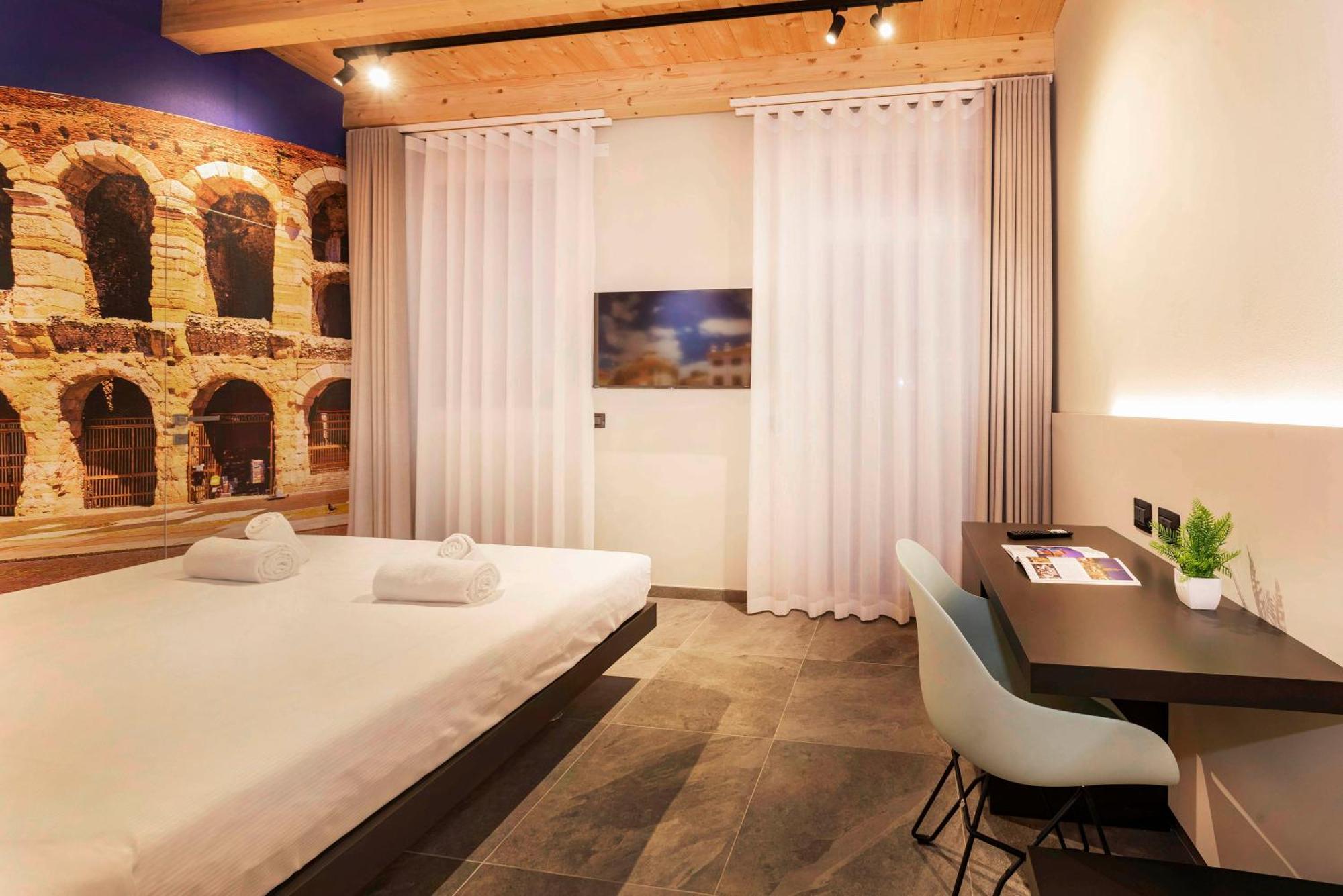 Gasthof Italianflat - Verona's River, Free Parking For Car & Bike, Nature, Relax Verona