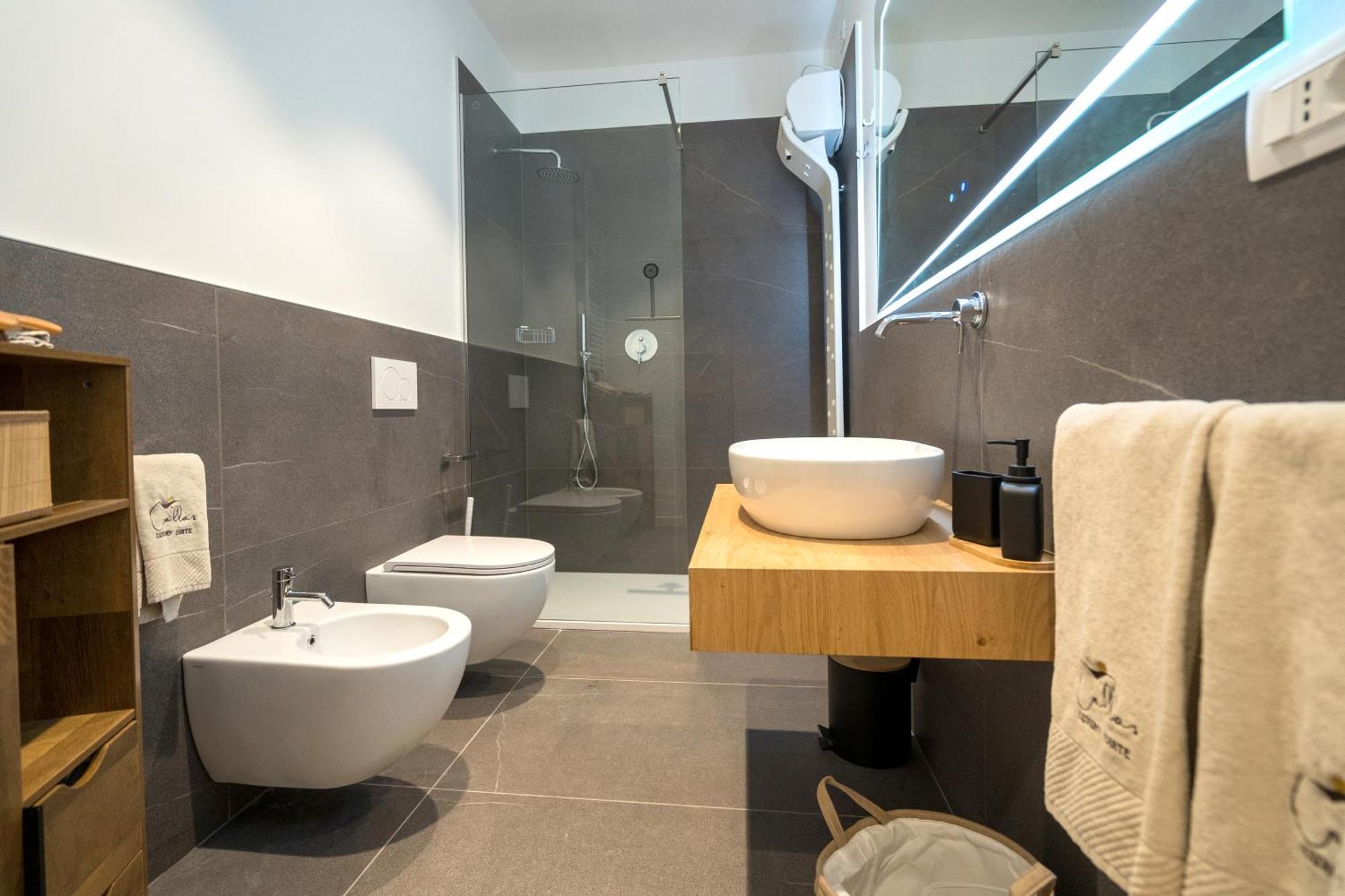 Callas Luxury Apartment *
