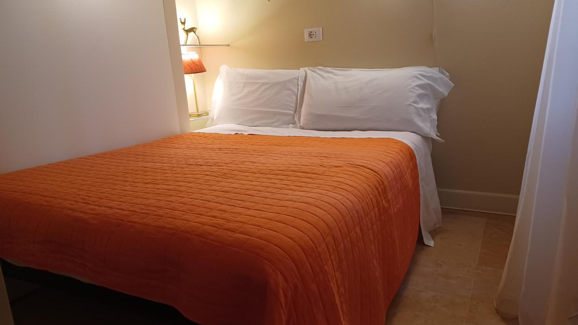 Bed and breakfast Opera Prima 2*