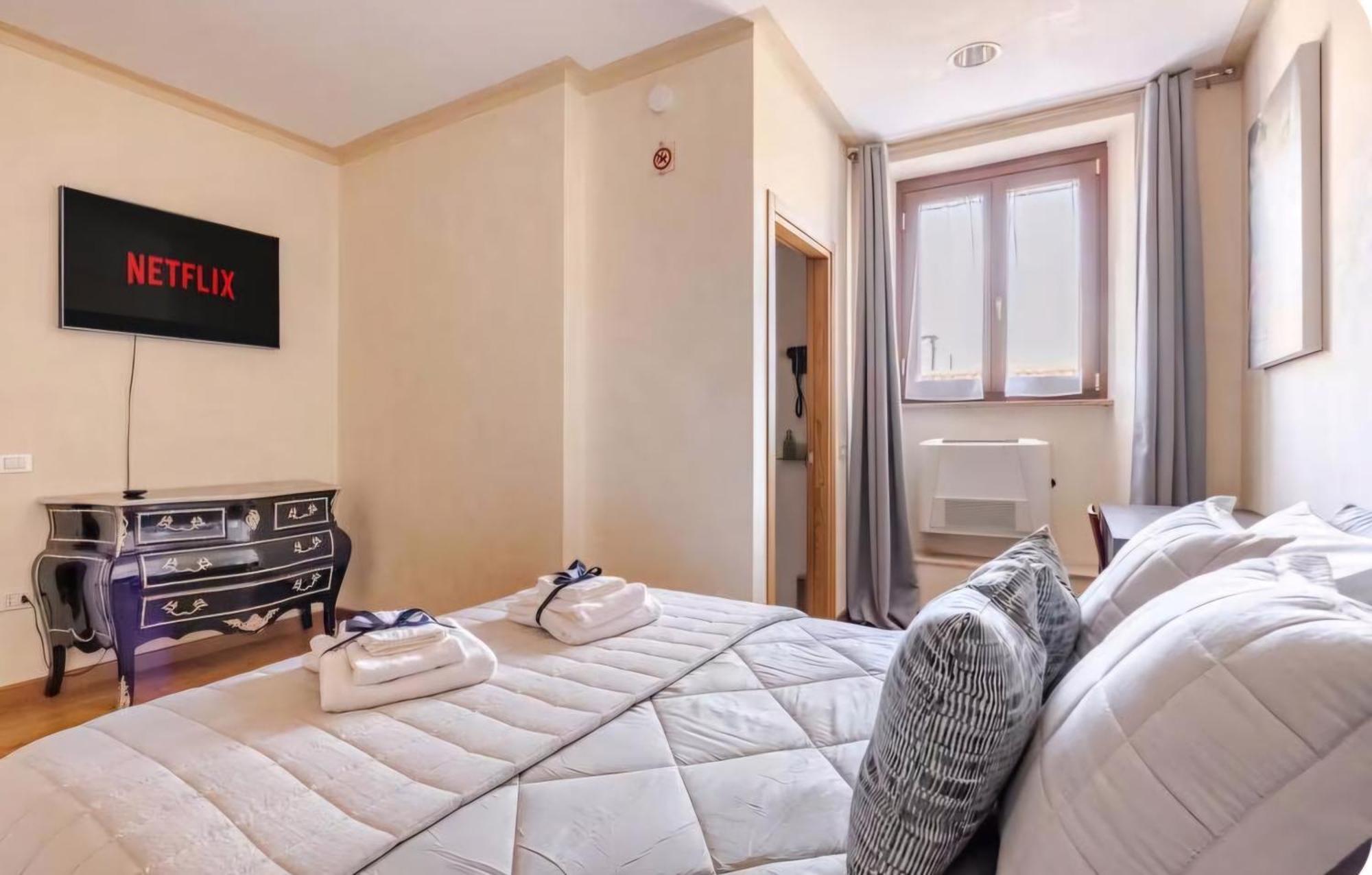 Piazza Bra - Refined 130 Sqm With 2 Apartment *