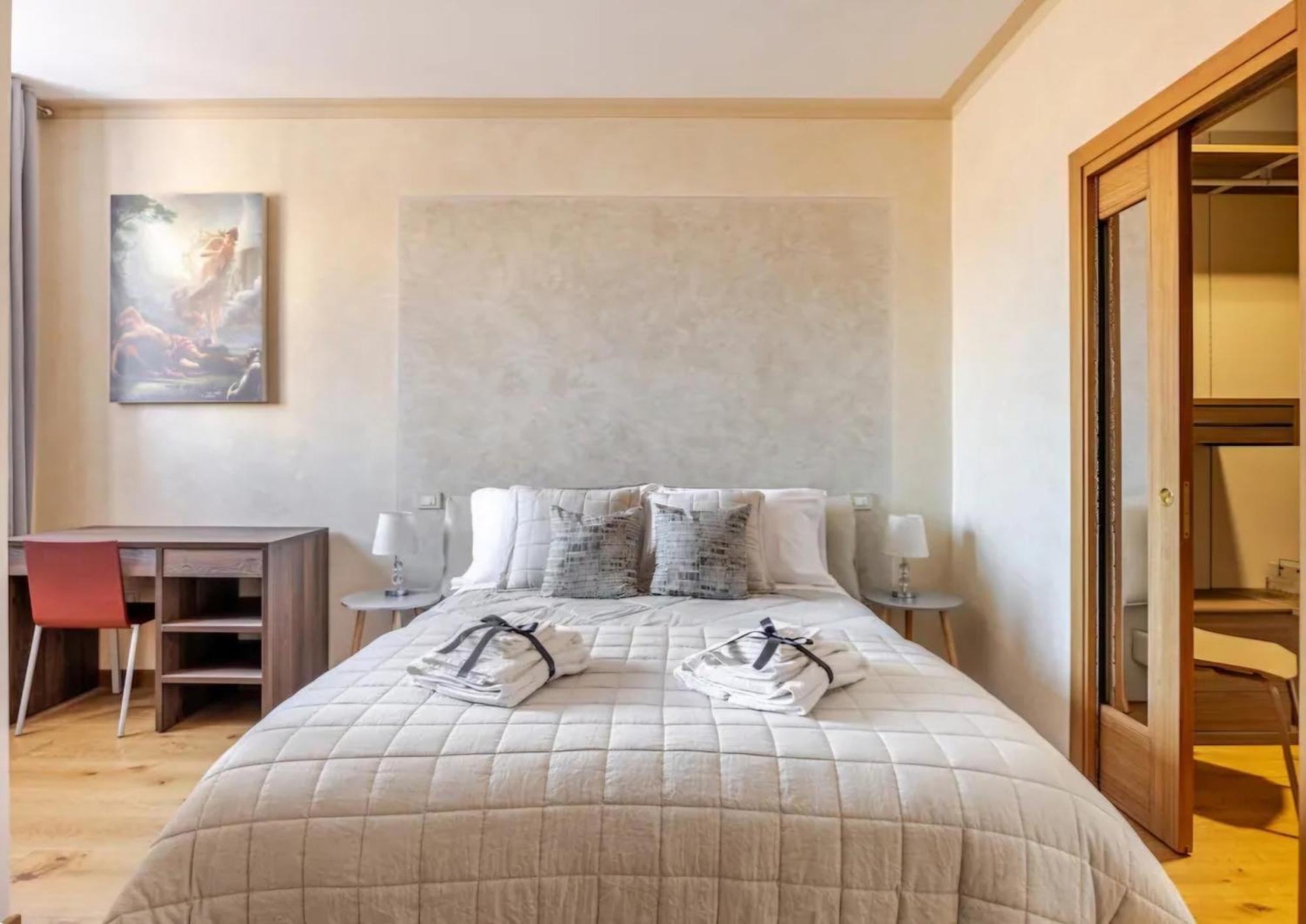 Piazza Bra - Refined 130 Sqm With 2 * Verona