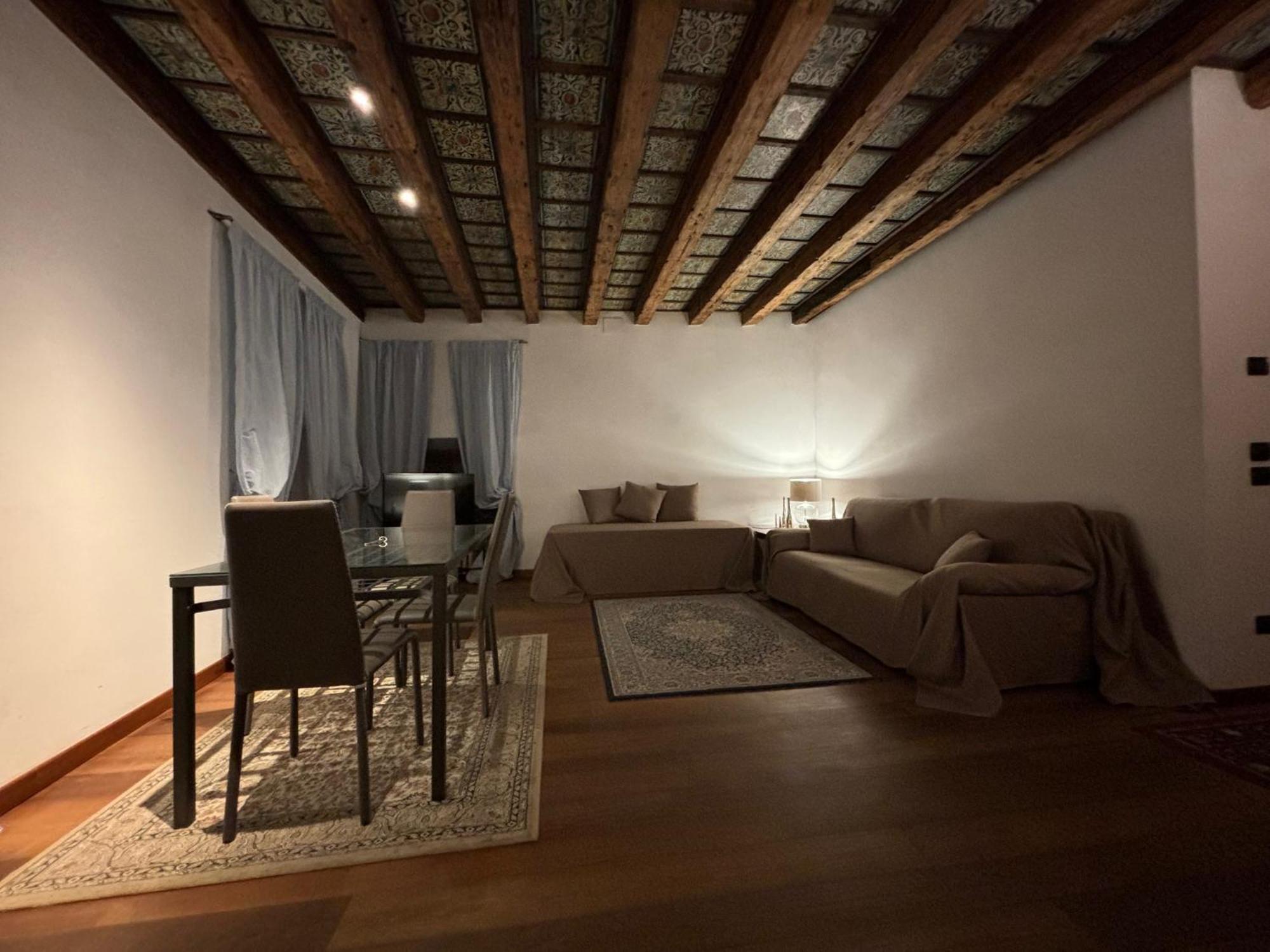 Piazza Erbe Appartement *