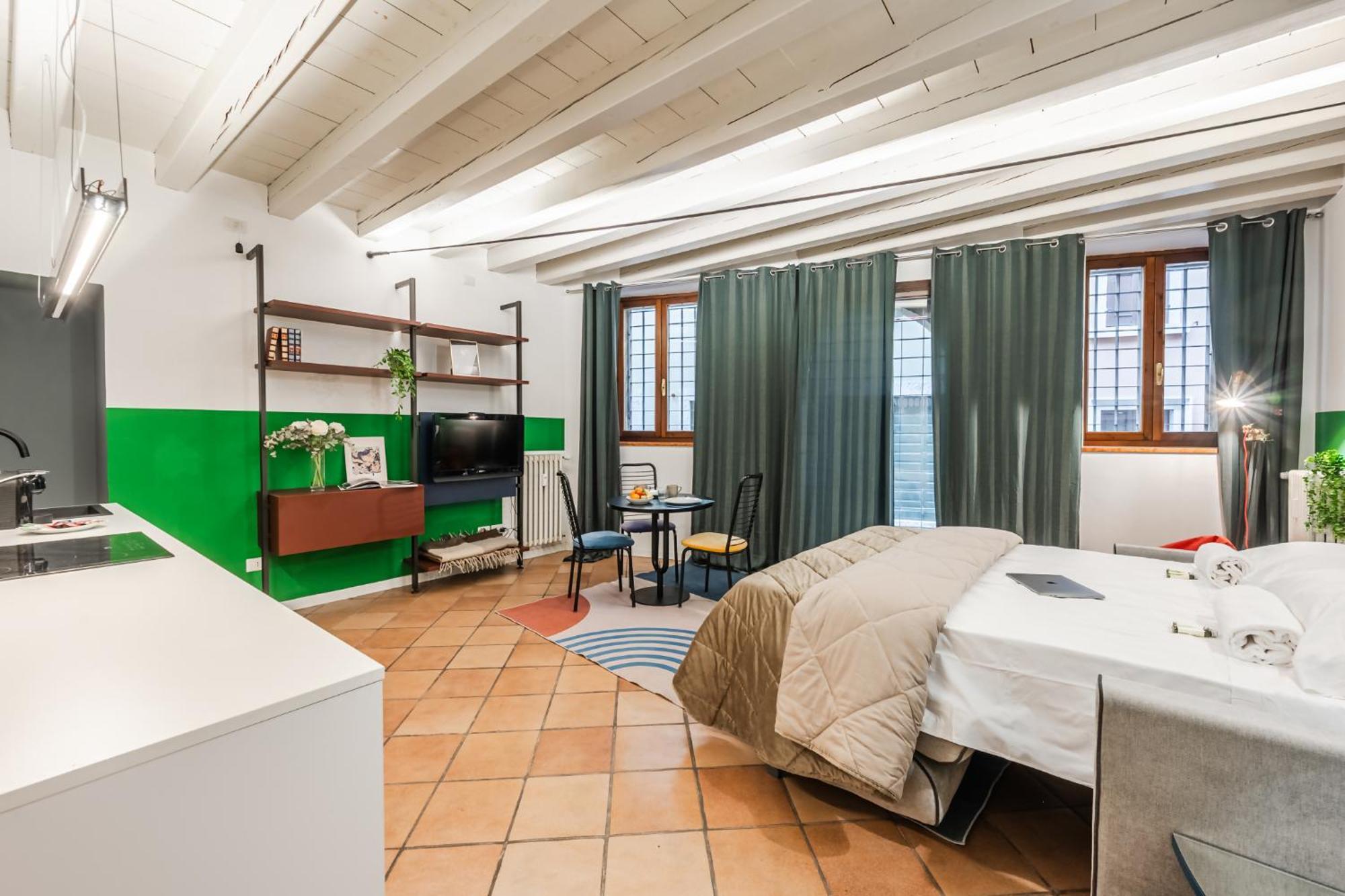 Riverwalk Al Castello Indipendent Apartment Verona
