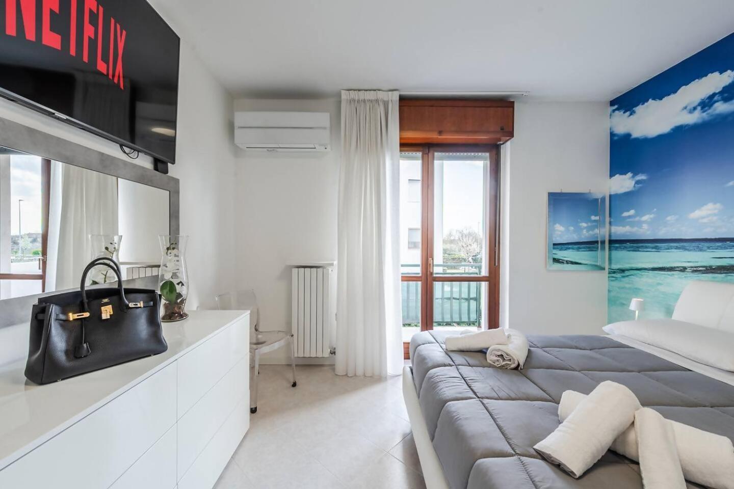 Southside Superior 2 Bedrooms Free Parking * Verona