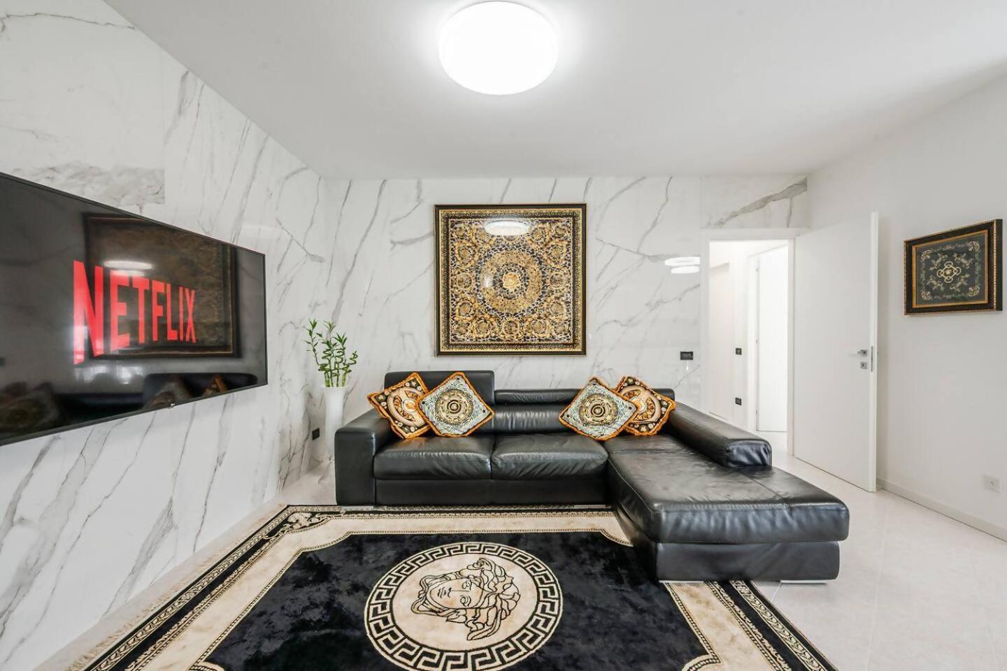 Southside Superior 2 Bedrooms Free Parking * Verona