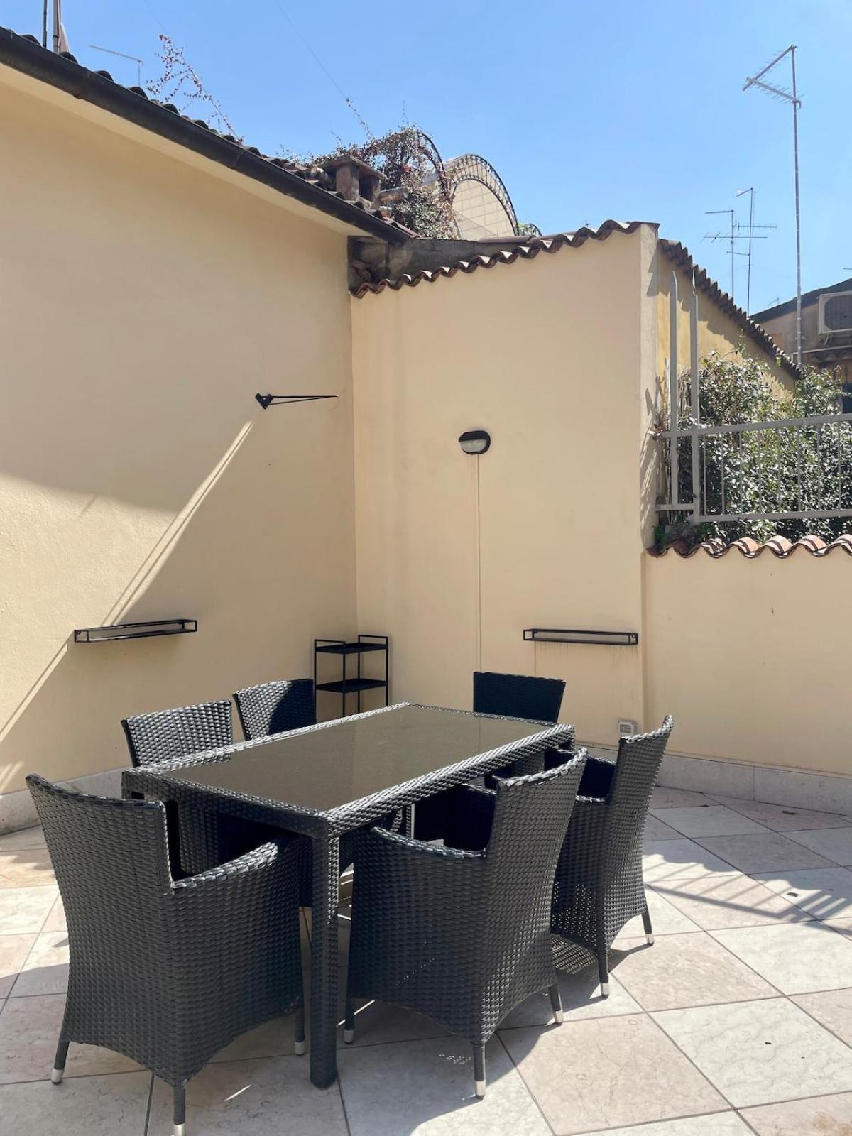 La Terrrazza Del Longobardo A Due Passi Dall'arena Appartamento Verona