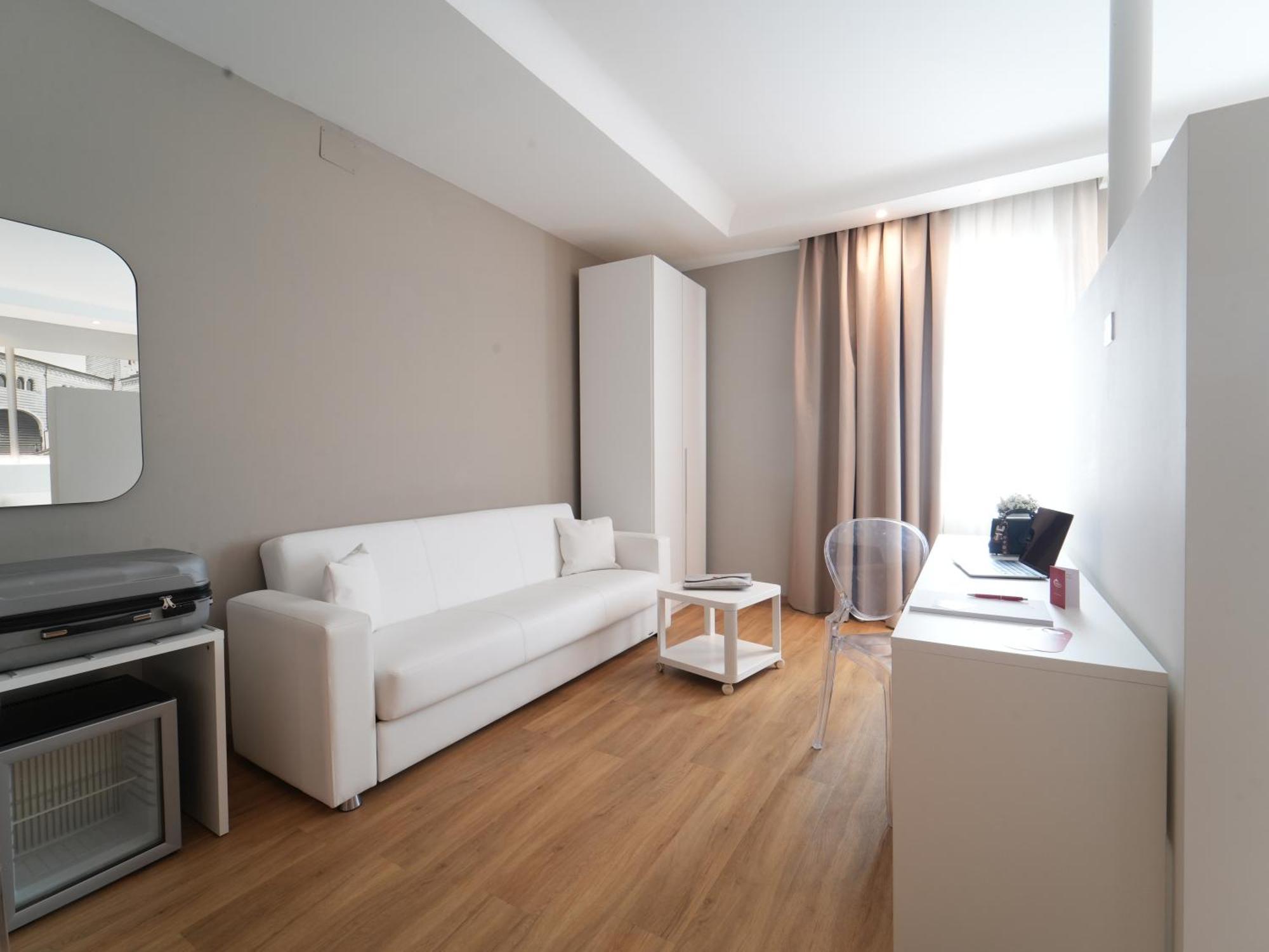 Hotel Shg