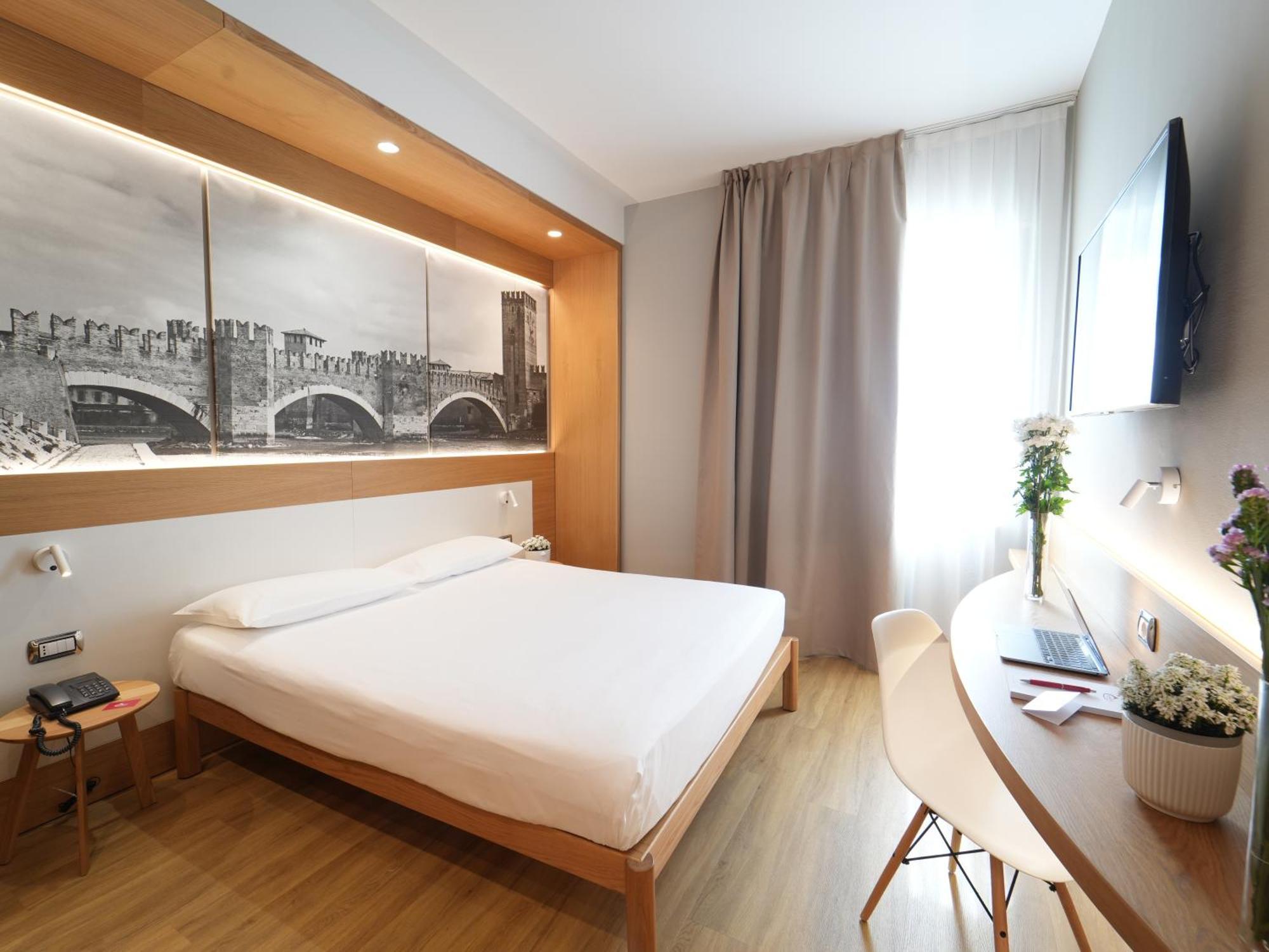 Hotel Shg