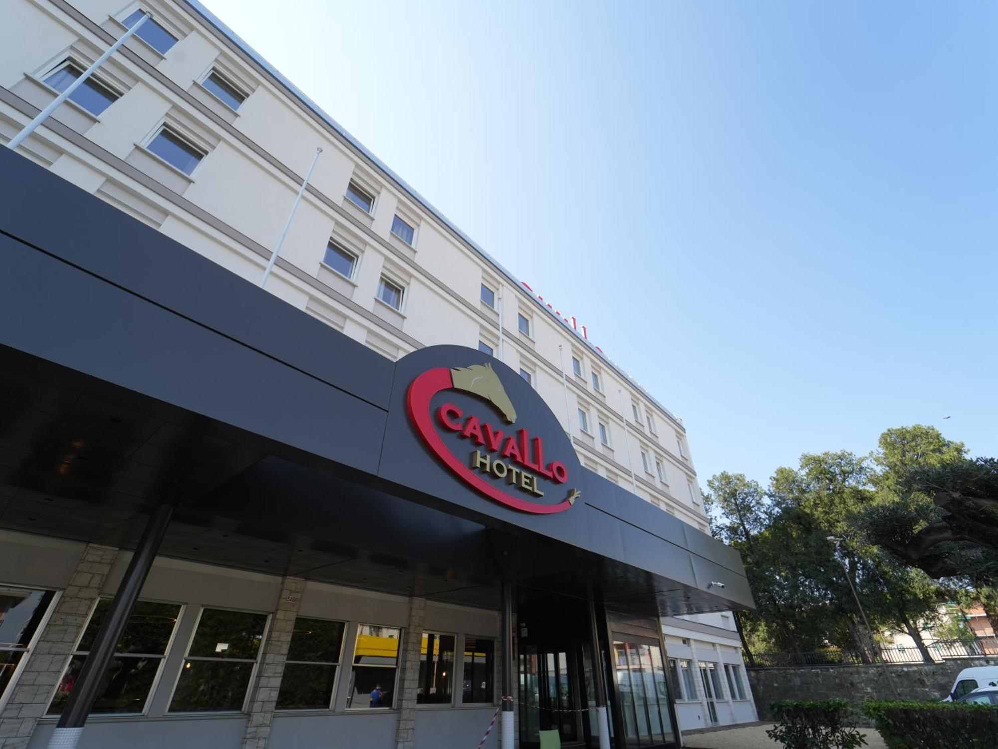 Hotel Shg 4*