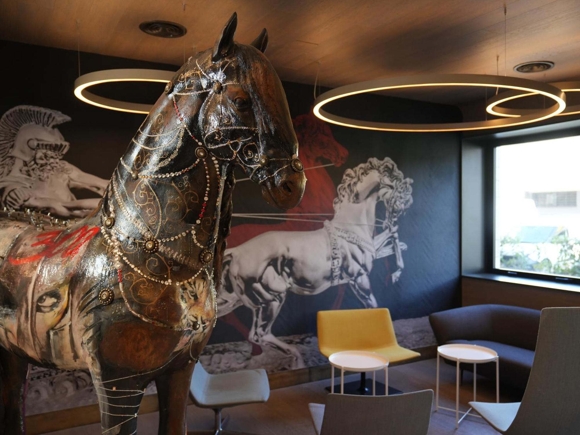 Shg Hotel 4*