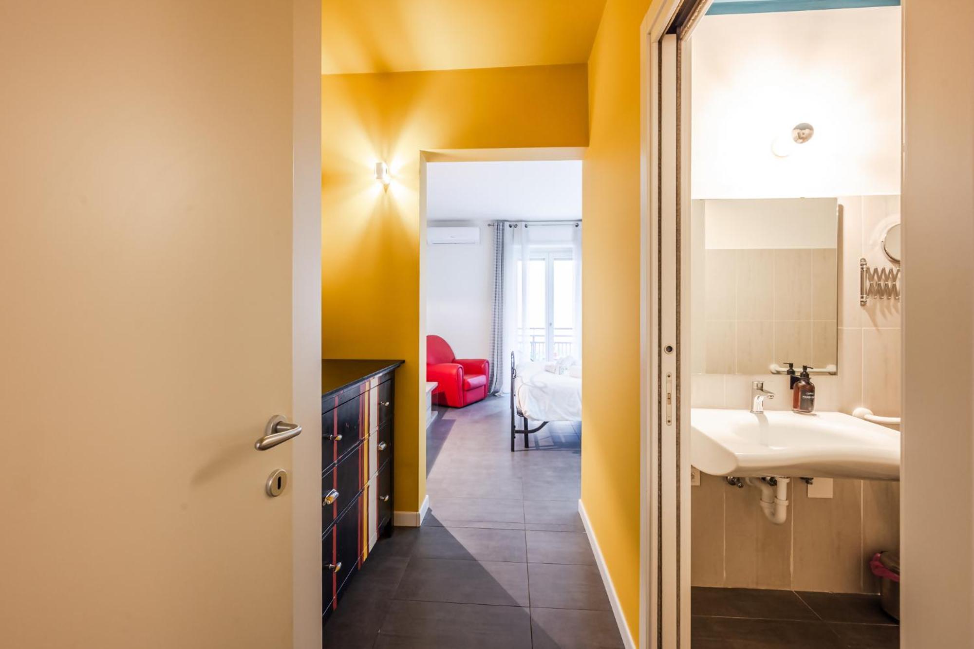 Infinity Suite Verona Free Parking