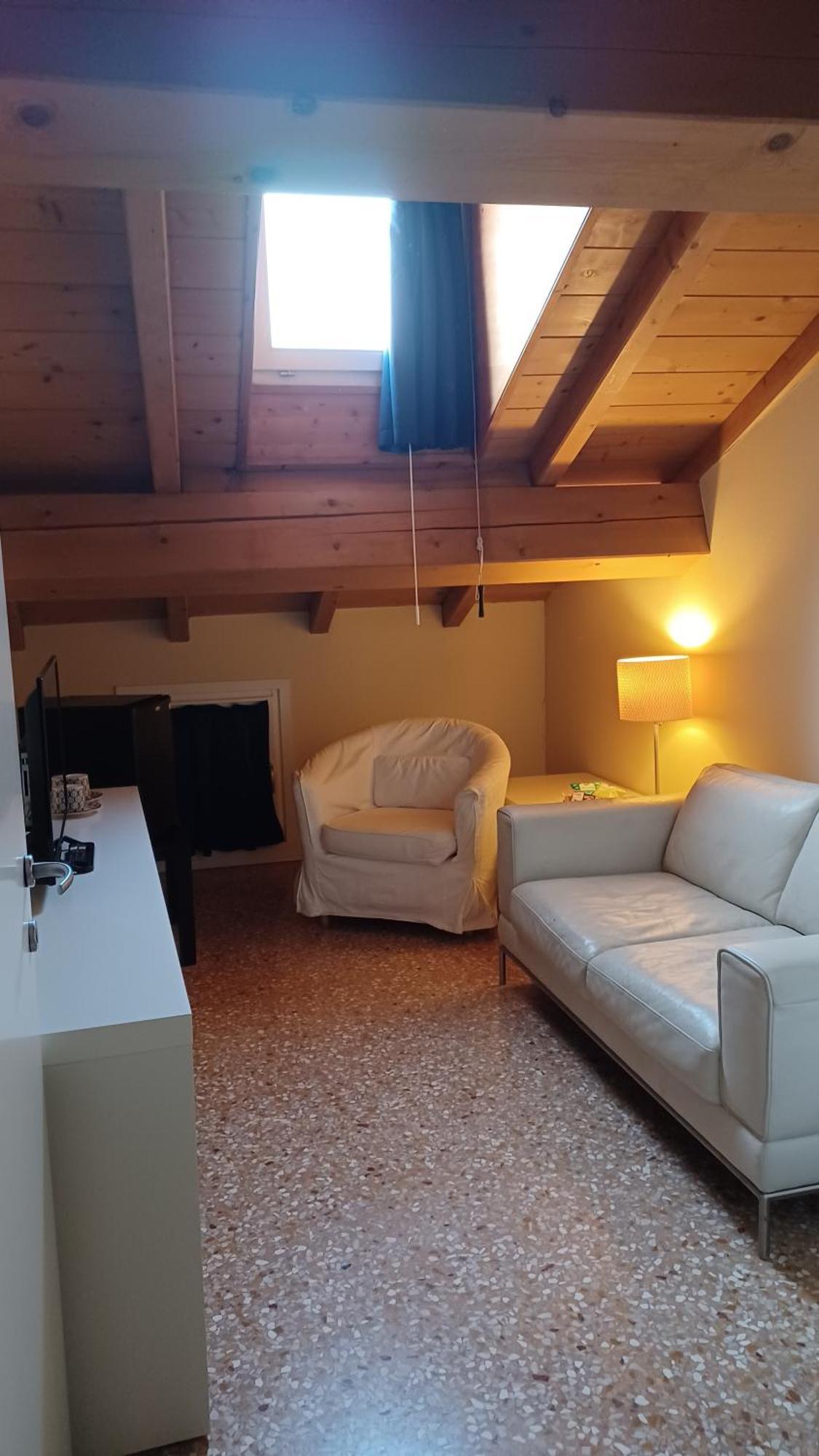 Bed and breakfast Opera Prima 2*