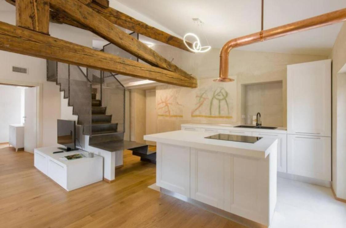 Ponte Pietra Luxury In Apartamento Verona