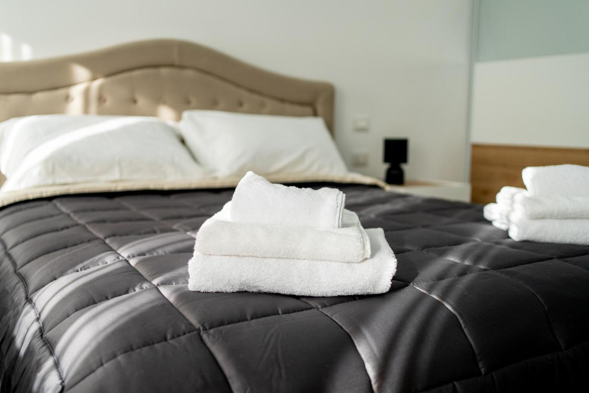 One Fiera With Private Bathroom Apartamento Verona