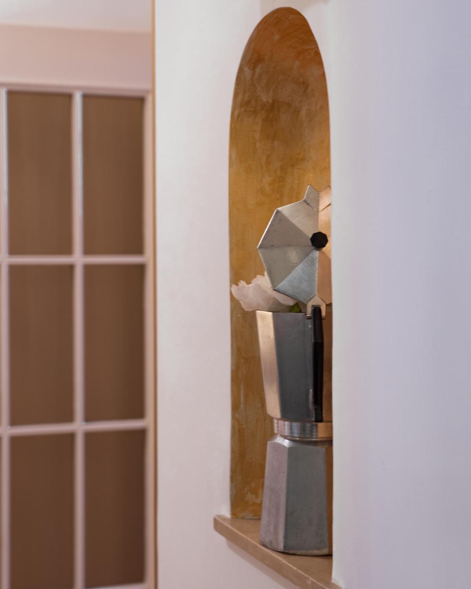 Billie's Flat Red - Art & Design In Historic Centre Apartment Verona