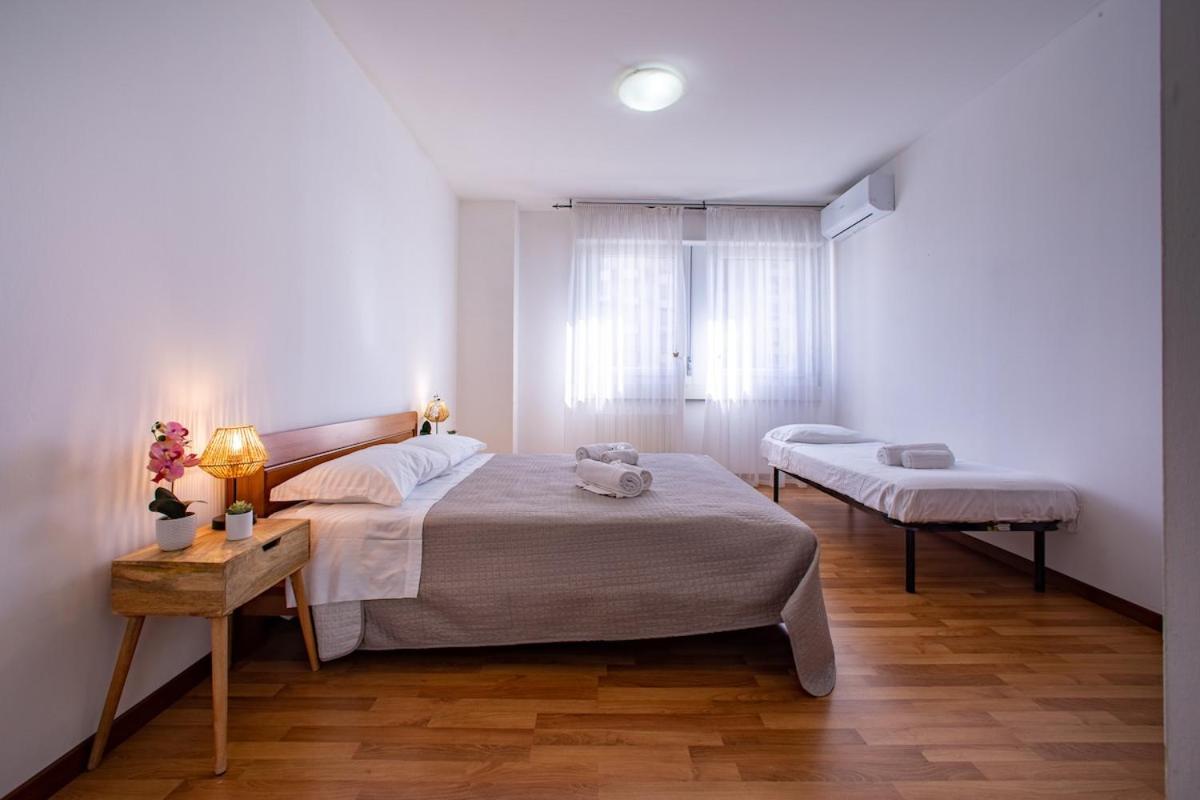 Fair 2 Min - Private Parking Appartamento Verona