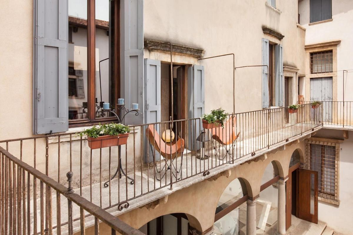 Heritage * Verona