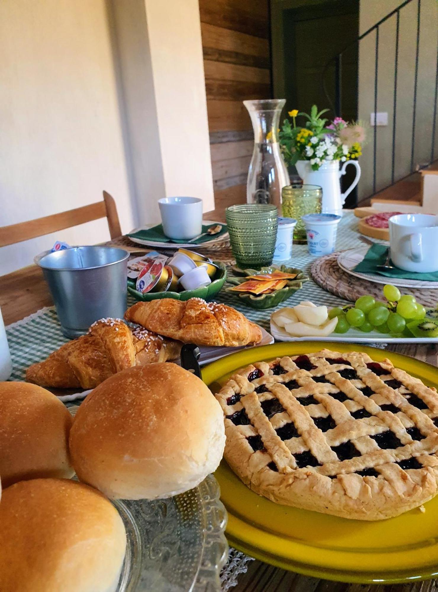 Ca Montemezzano Bed & Breakfast Verona