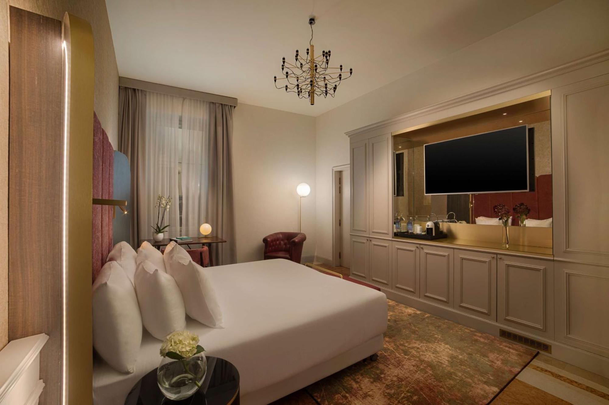 Nh Collection Palazzo Hotel 5*