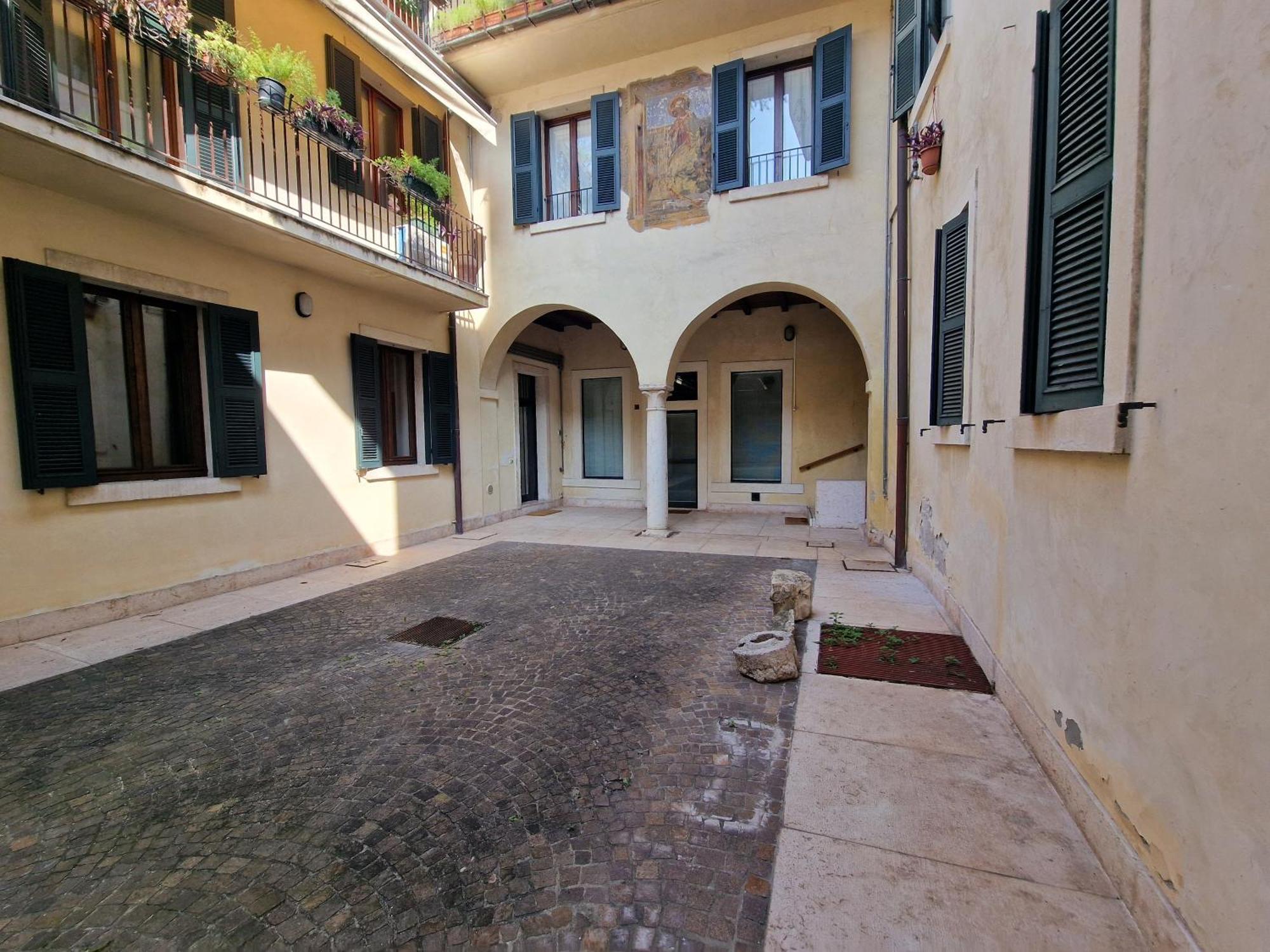Apartment Anastasia - Piazza Erbe Center *