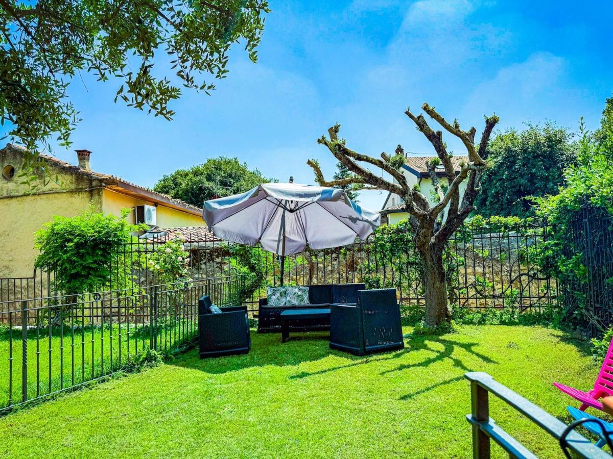 At Ponte Pietra With Garden And Parking