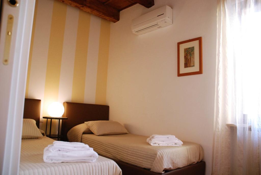 Stella Luxury * Verona