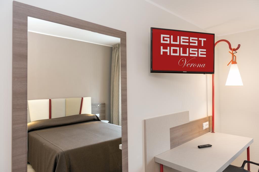 Guesthouse Verona Hotel 3*