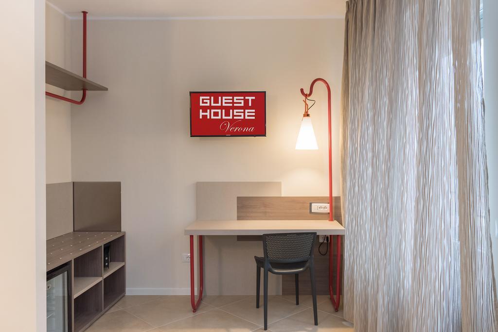 Guesthouse Verona Hotel