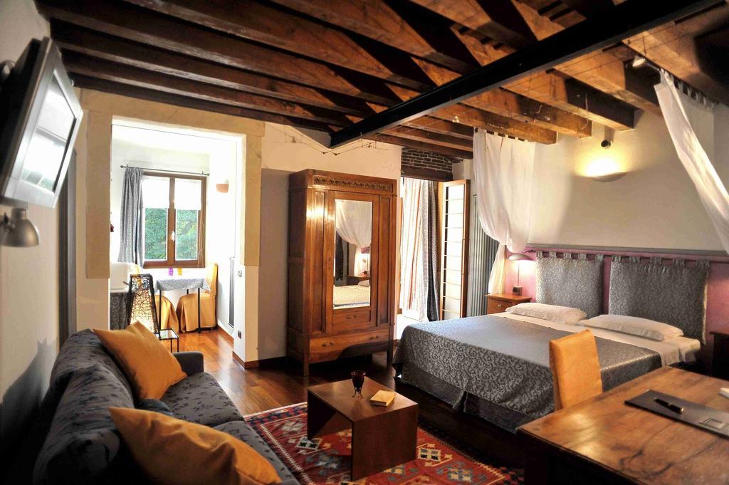 Bed and breakfast Antica Via Roma Garden View