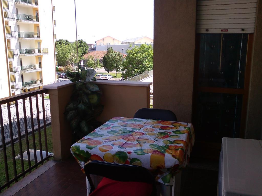 Short Centro *