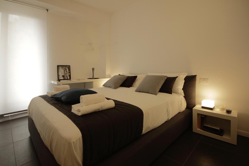 Affittacamere Dimoras House 2*