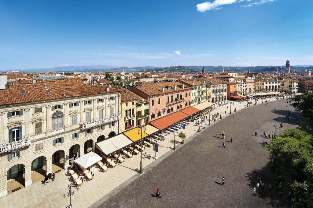 Centre And Affittacamere
