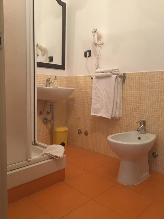 Bed and breakfast Fiore Di Roby 2*