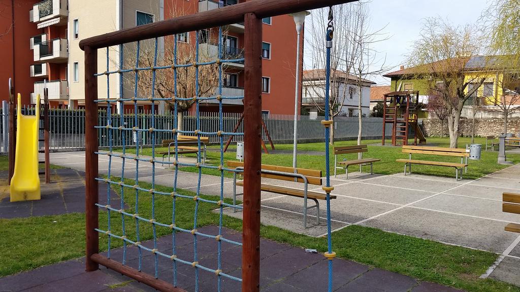 Bilocale Via Imola 4 *