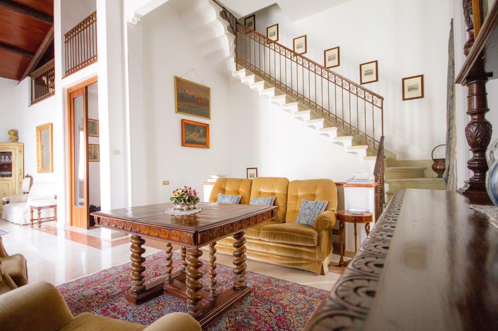 Alla Liberty Bed & Breakfast Bed and breakfast 2*