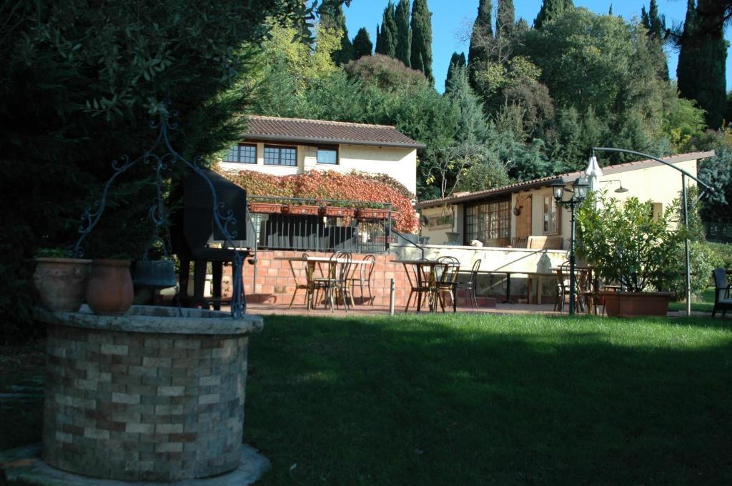 Casale Degli Ulivi *