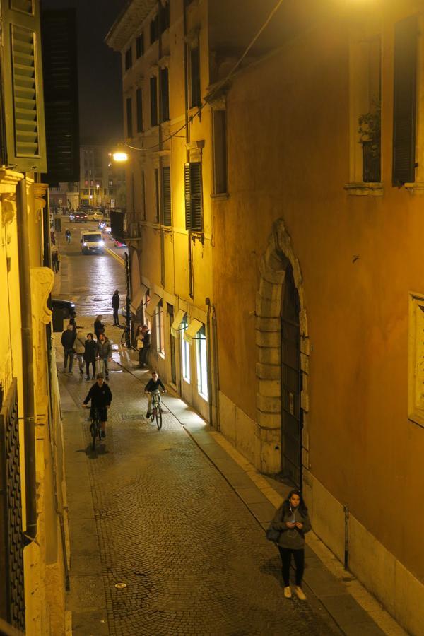 Oberdan 18 Verona